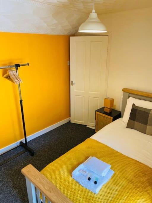 فيلا Goldcroft Abertillery المظهر الخارجي الصورة